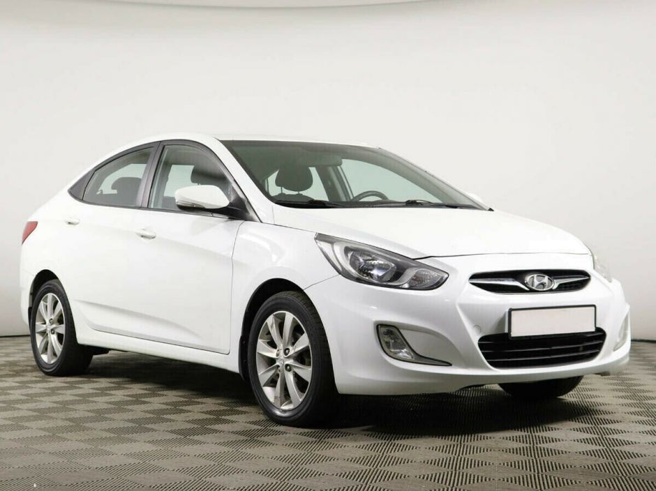 Hyundai Solaris 1.6 АКПП, 2013, 125 000 км фото 2