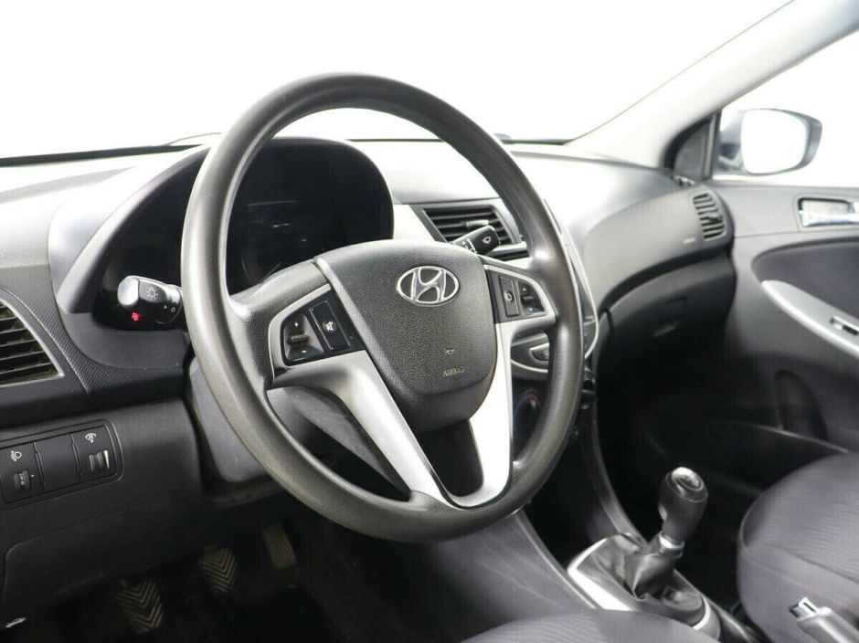Hyundai Solaris 1.6 МКПП, 2014, 118 000 км фото 5