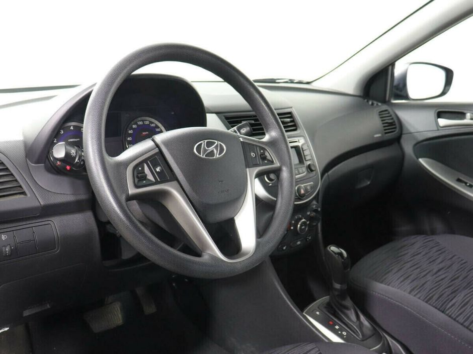 Hyundai Solaris 1.6 АКПП, 2016, 96 000 км фото 6