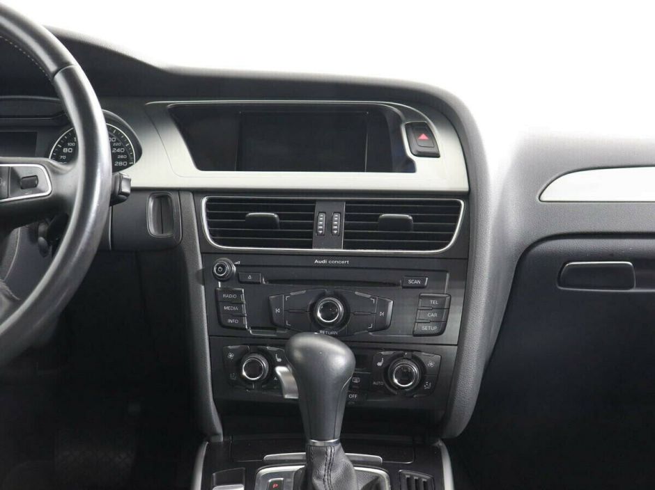 Audi A4 1.8 CVT, 2011, 153 000 км фото 9