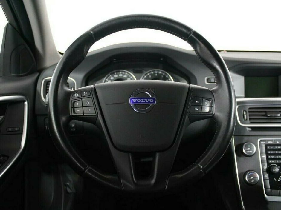 Volvo S60 1.6 РКПП, 2011, 144 000 км фото 6