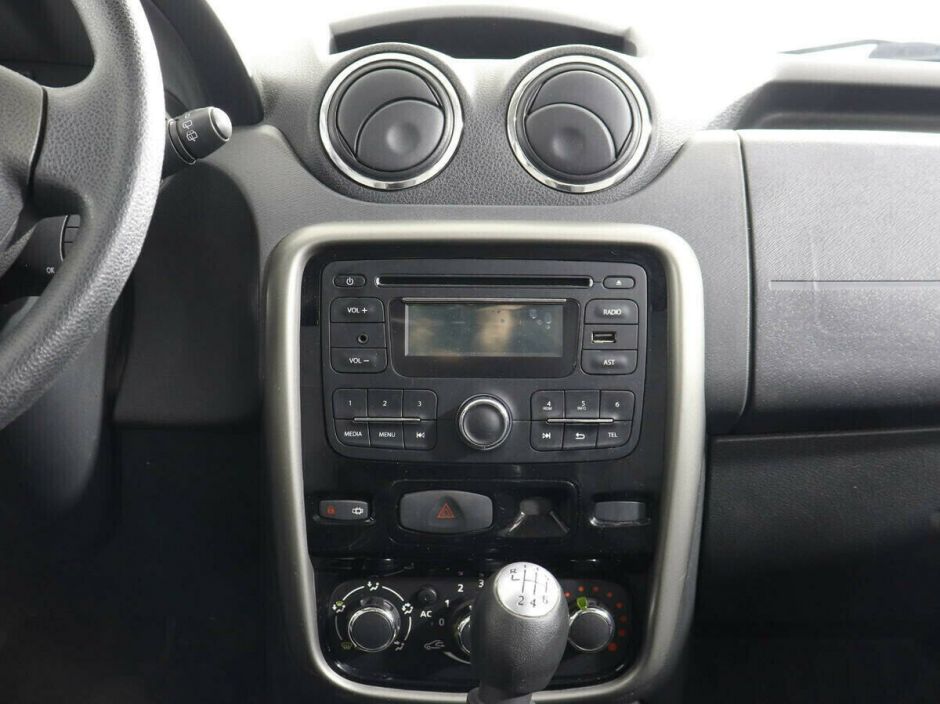 Renault Duster 2.0 МКПП, 2012, 138 000 км фото 9
