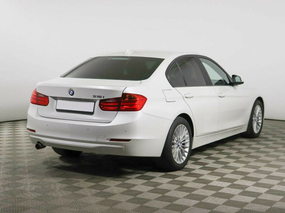 BMW 3 серии 1.6 АКПП, 2013, 134 000 км фото 3