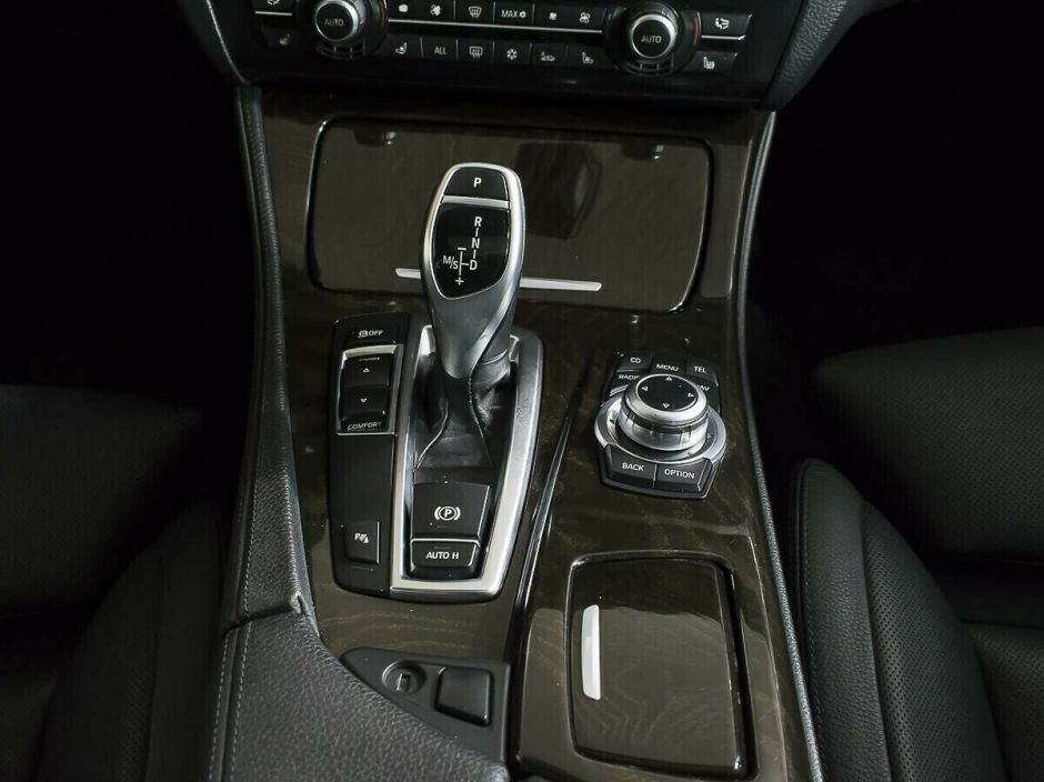 BMW 5 серии 3.0 АКПП, 2010, 164 000 км фото 11