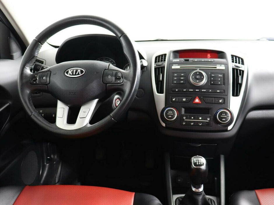 Kia Ceed 1.6 МКПП, 2011, 157 000 км фото 7