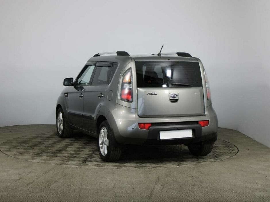Kia Soul 1.6 АКПП, 2011, 144 000 км фото 3