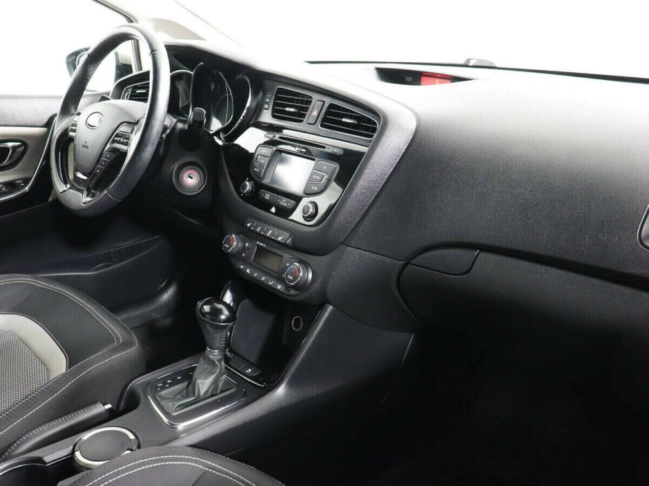 Kia Ceed 1.6 АКПП, 2013, 119 000 км фото 10
