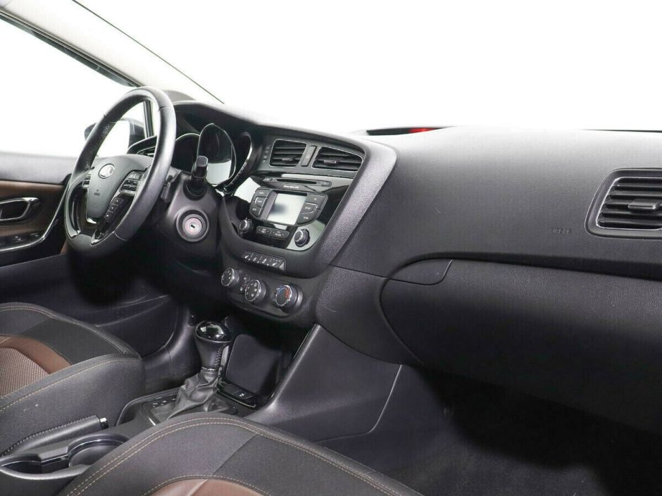 Kia Ceed 1.6 АКПП, 2014, 112 000 км фото 10