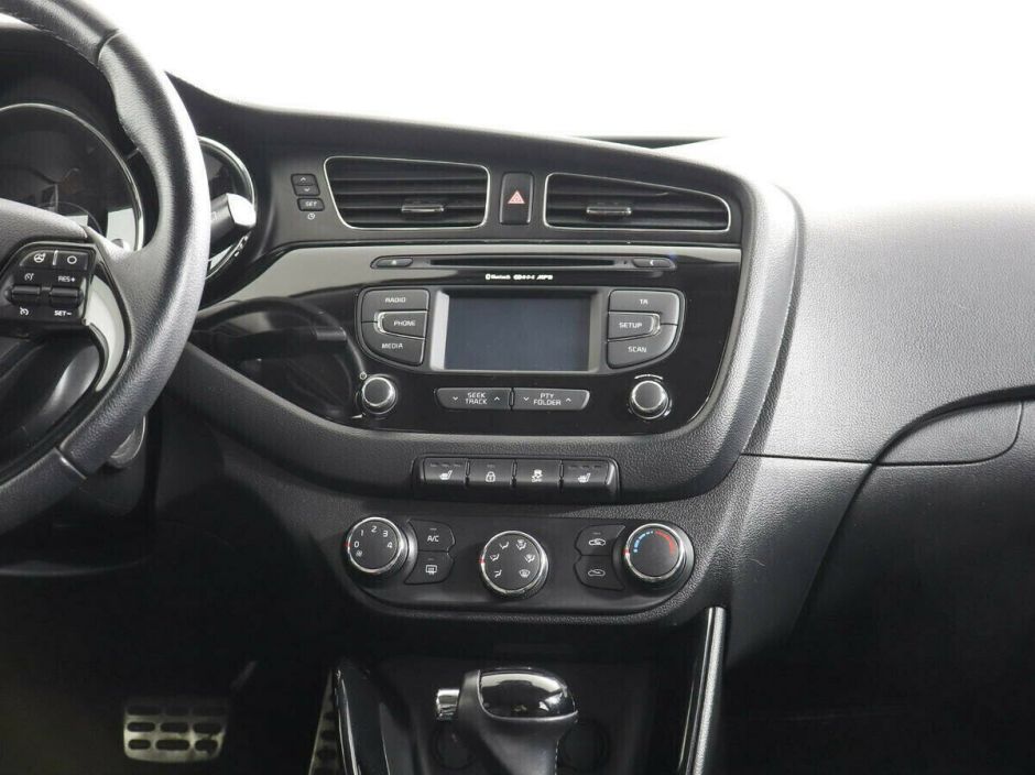 Kia Ceed 1.6 АКПП, 2014, 112 000 км фото 11