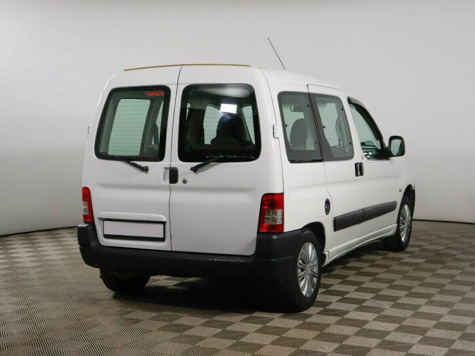 Citroen Berlingo 1.4 МКПП, 2011, 147 000 км фото 3