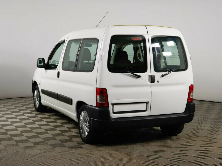 Citroen Berlingo 1.4 МКПП, 2011, 147 000 км фото 4