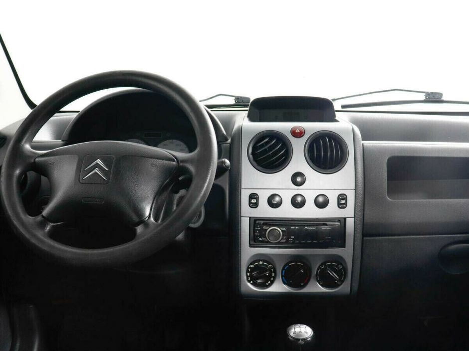 Citroen Berlingo 1.4 МКПП, 2011, 147 000 км фото 6