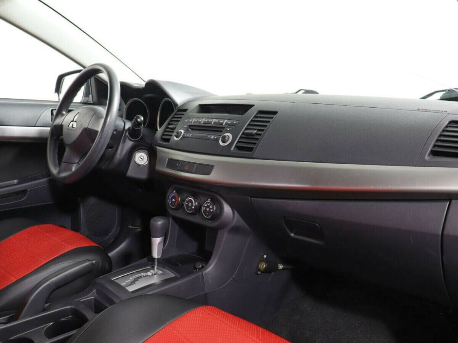 Mitsubishi Lancer 1.5 АКПП, 2010, 157 000 км фото 7