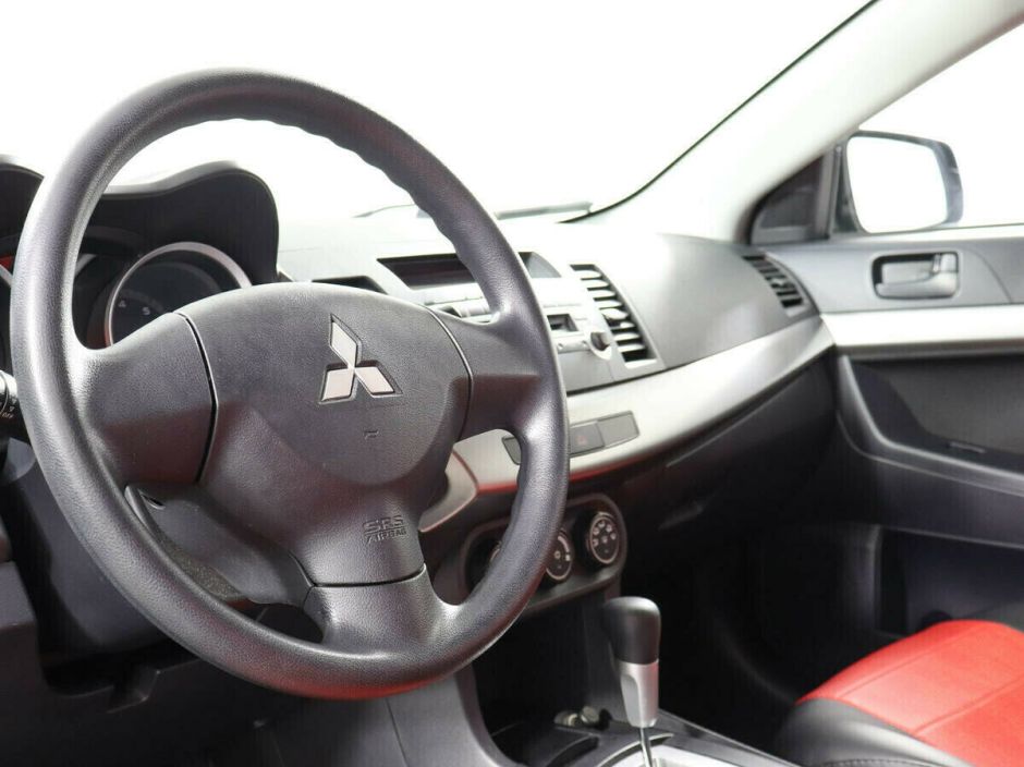 Mitsubishi Lancer 1.5 АКПП, 2010, 157 000 км фото 8