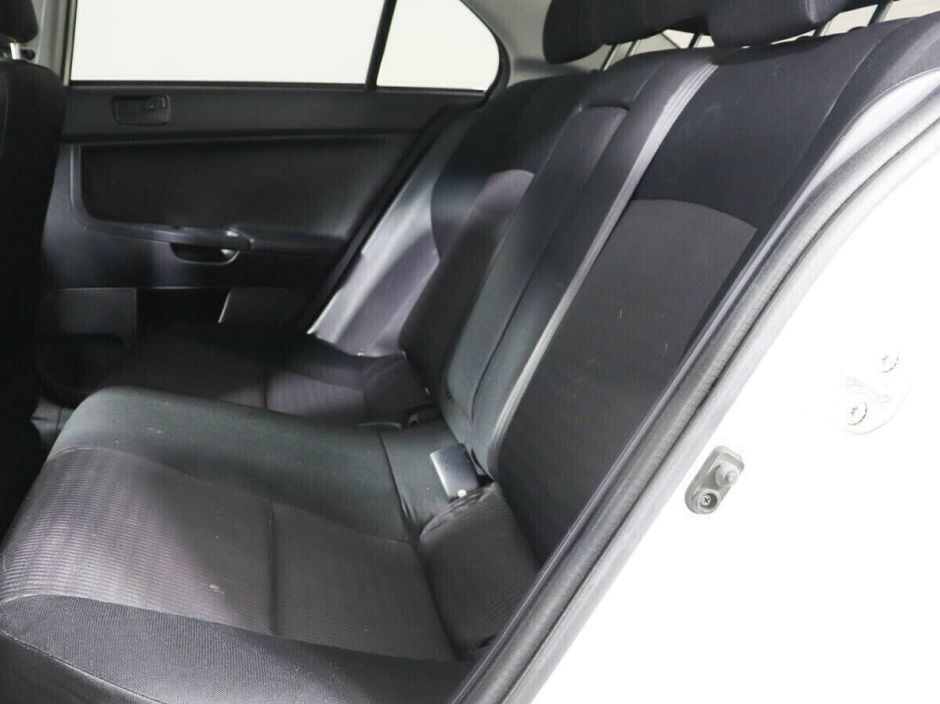 Mitsubishi Lancer 1.6 МКПП, 2012, 132 000 км фото 6