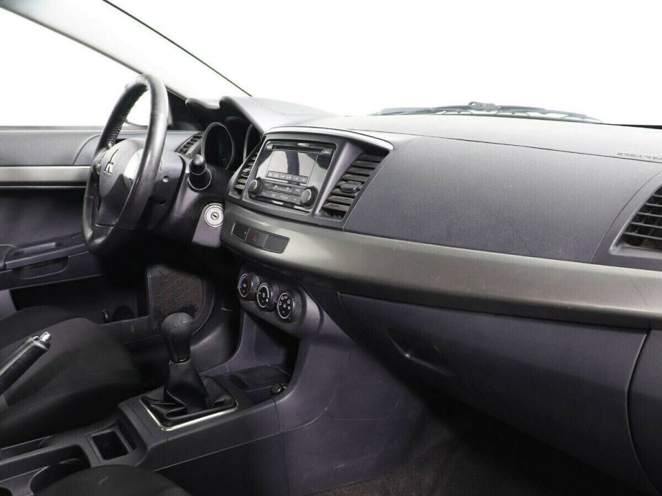 Mitsubishi Lancer 1.6 МКПП, 2012, 132 000 км фото 9