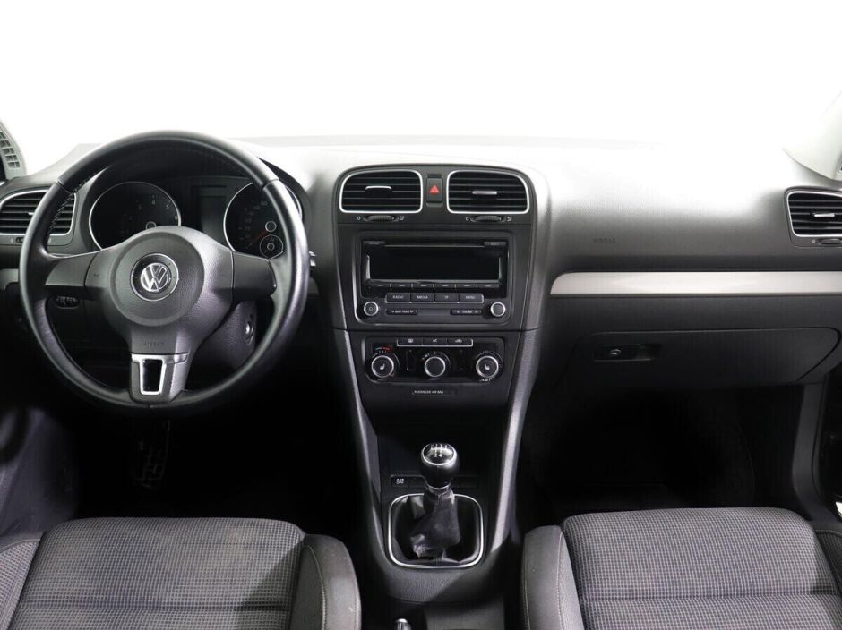 Volkswagen Golf 1.6 МКПП, 2011, 148 000 км фото 6