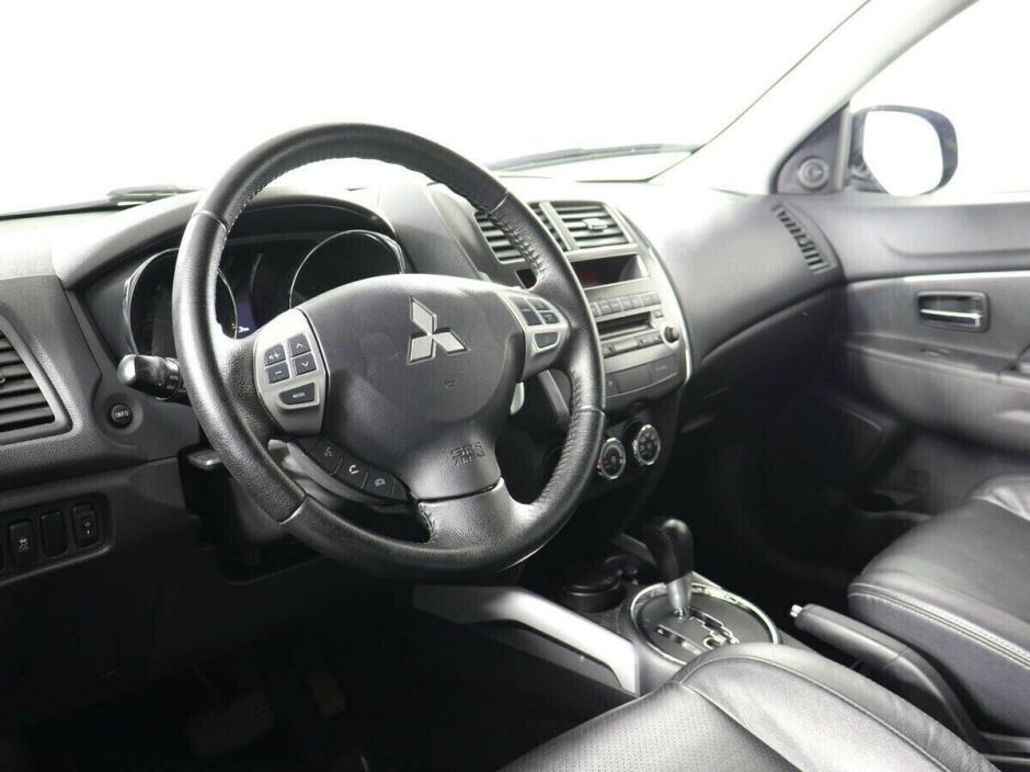 Mitsubishi ASX 1.8 CVT, 2012, 140 000 км фото 9