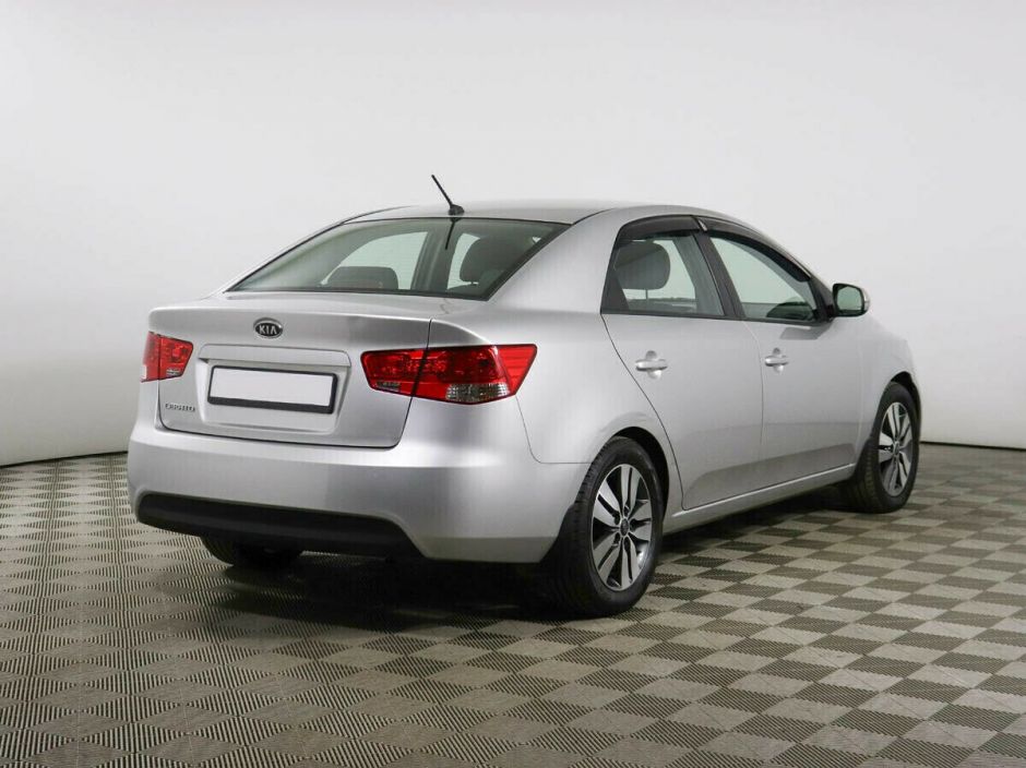 Kia Cerato 1.6 АКПП, 2011, 155 000 км фото 2