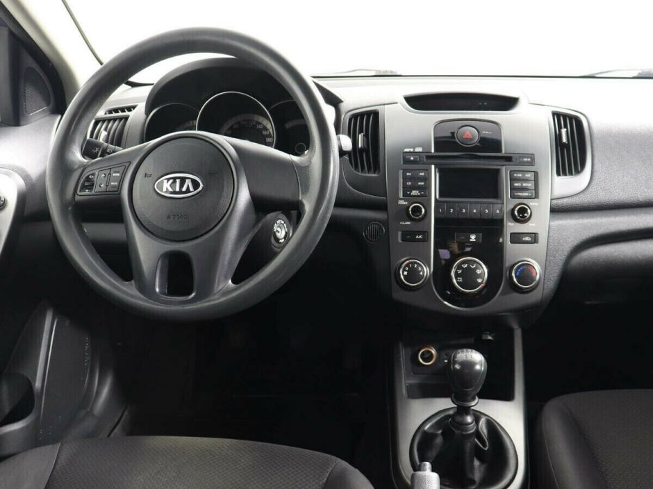 Kia Cerato 1.6 МКПП, 2011, 150 000 км фото 7