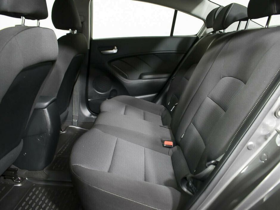 Kia Cerato 1.6 МКПП, 2016, 83 000 км фото 6