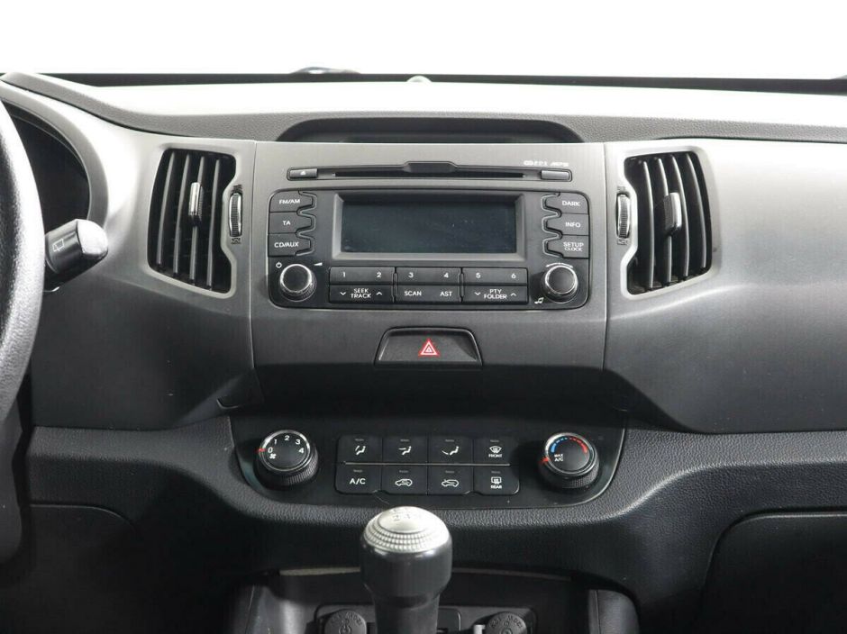 Kia Sportage 2.0 МКПП, 2010, 162 000 км фото 8