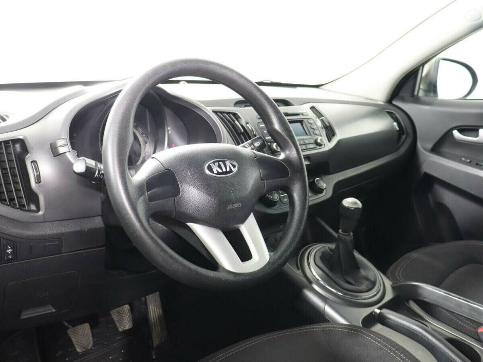 Kia Sportage 2.0 МКПП, 2010, 162 000 км фото 9