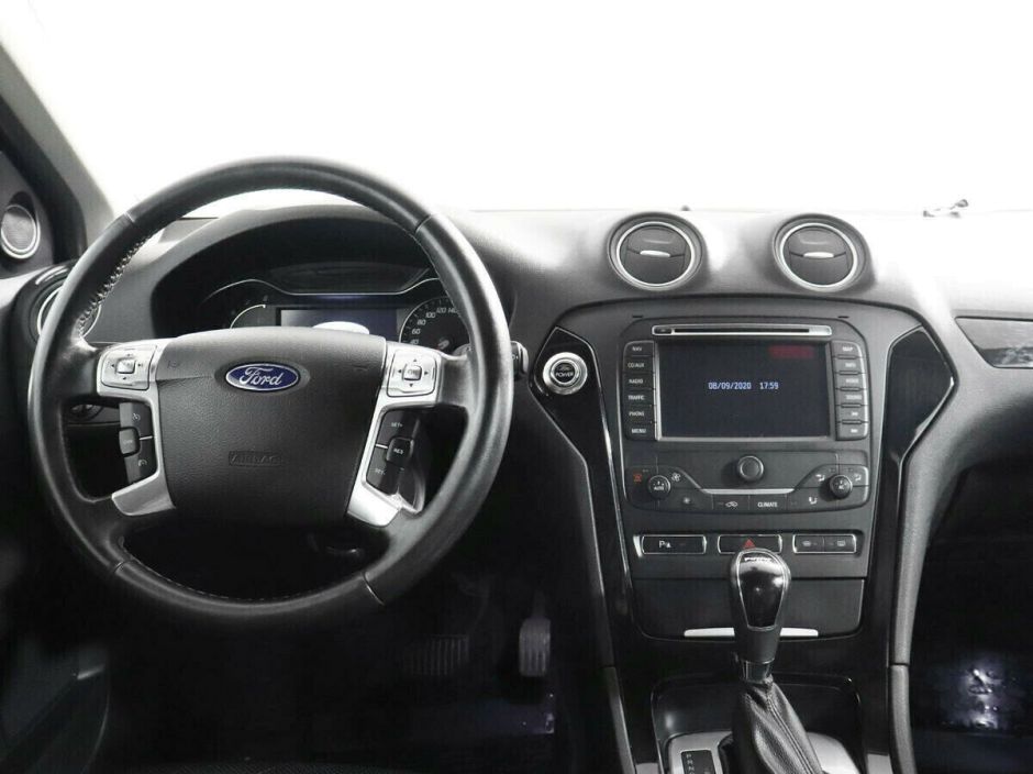 Ford Mondeo 2.0 РКПП, 2011, 150 000 км фото 6