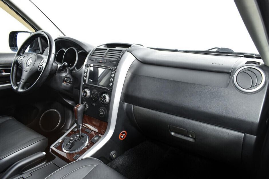 Suzuki Grand Vitara 2.0 АКПП, 2006, 211 000 км фото 7