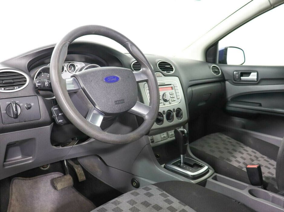 Ford Focus 2.0 АКПП, 2010, 163 000 км фото 5