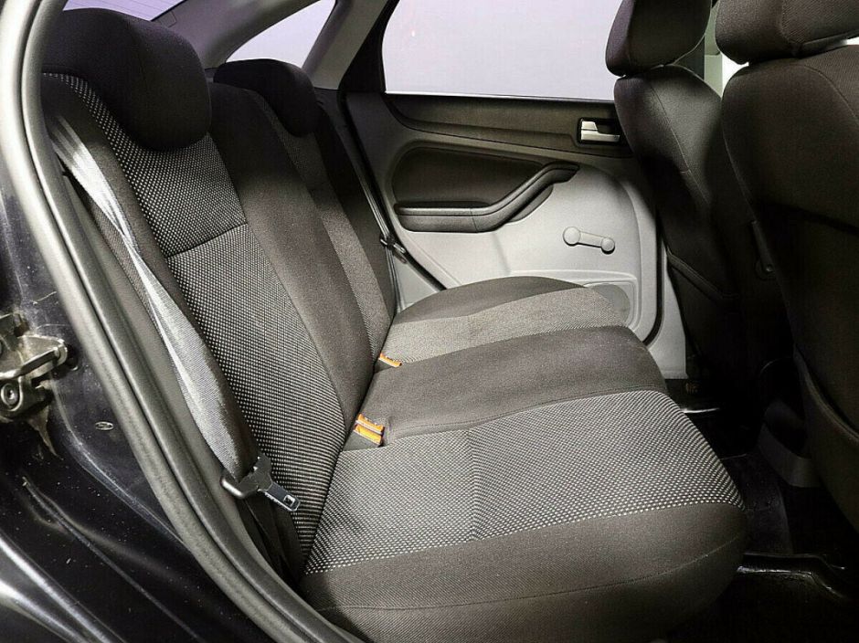 Ford Focus 1.6 МКПП, 2010, 169 000 км фото 10
