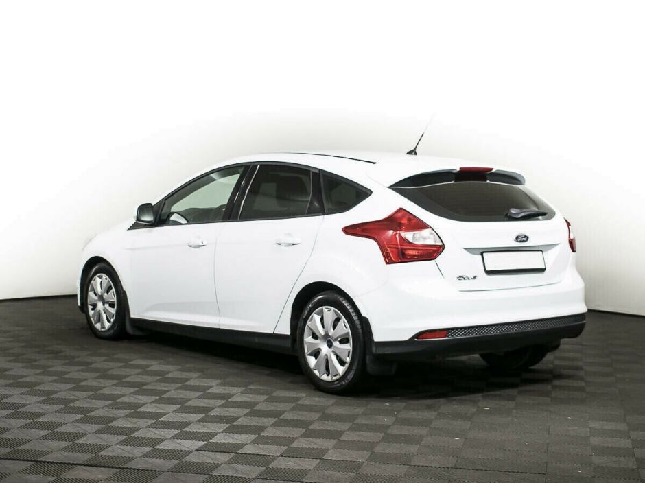 Ford Focus 1.6 РКПП, 2012, 144 000 км фото 4