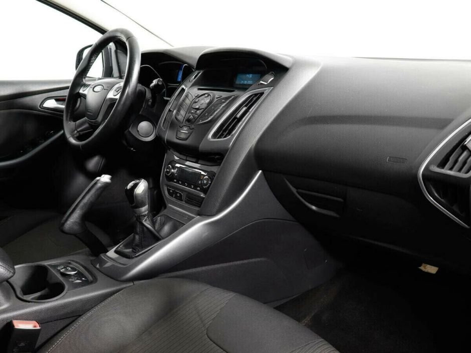 Ford Focus 2.0 МКПП, 2012, 136 000 км фото 7