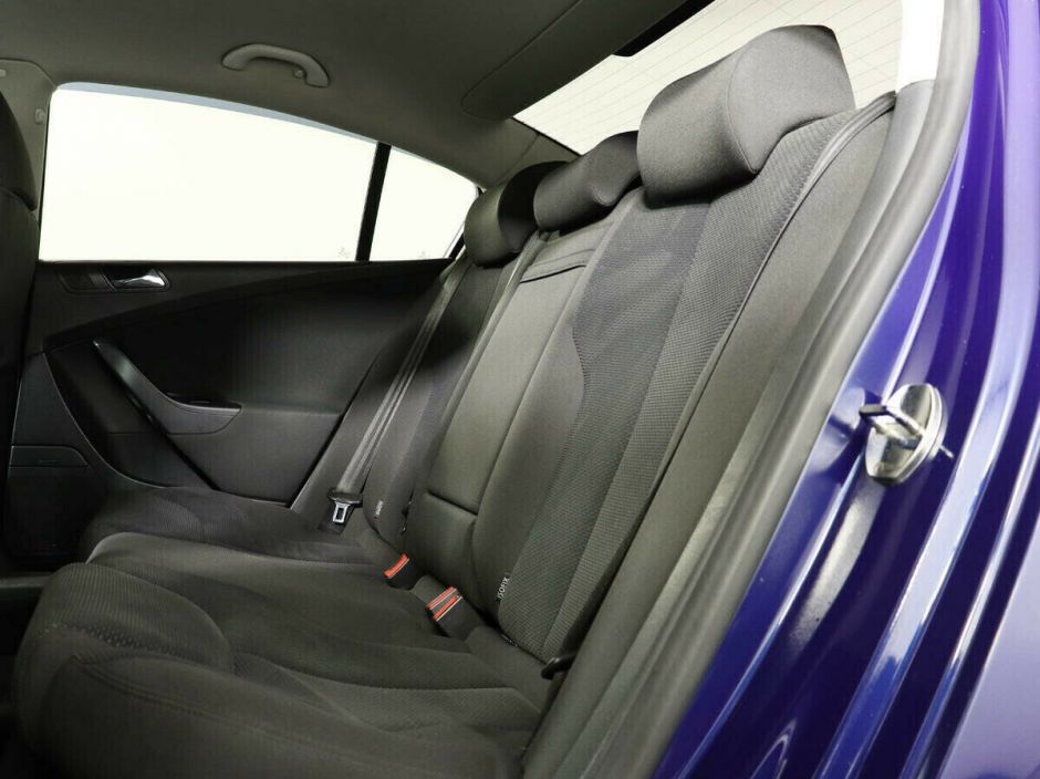 Volkswagen Passat 2.0 АКПП, 2010, 160 000 км фото 7