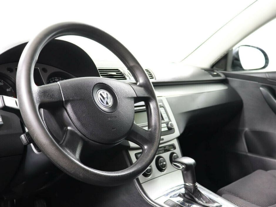 Volkswagen Passat 1.8 РКПП, 2009, 168 000 км фото 8