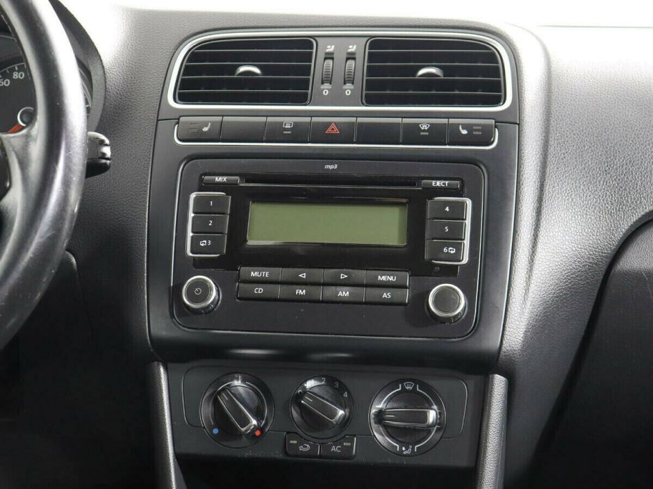 Volkswagen Polo 1.6 АКПП, 2012, 134 000 км фото 7