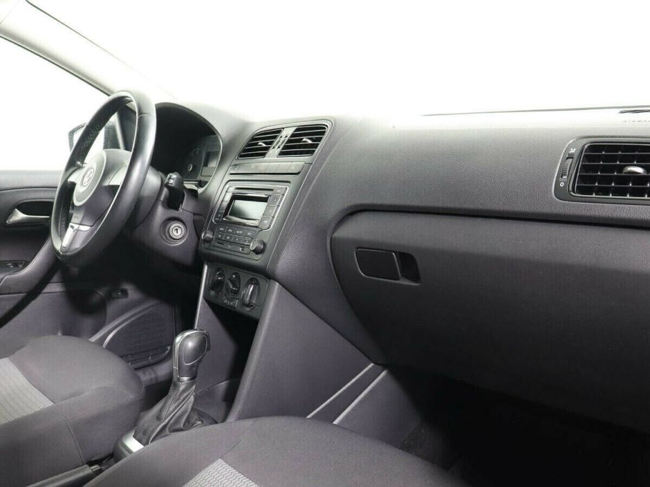 Volkswagen Polo 1.6 АКПП, 2013, 125 000 км фото 8