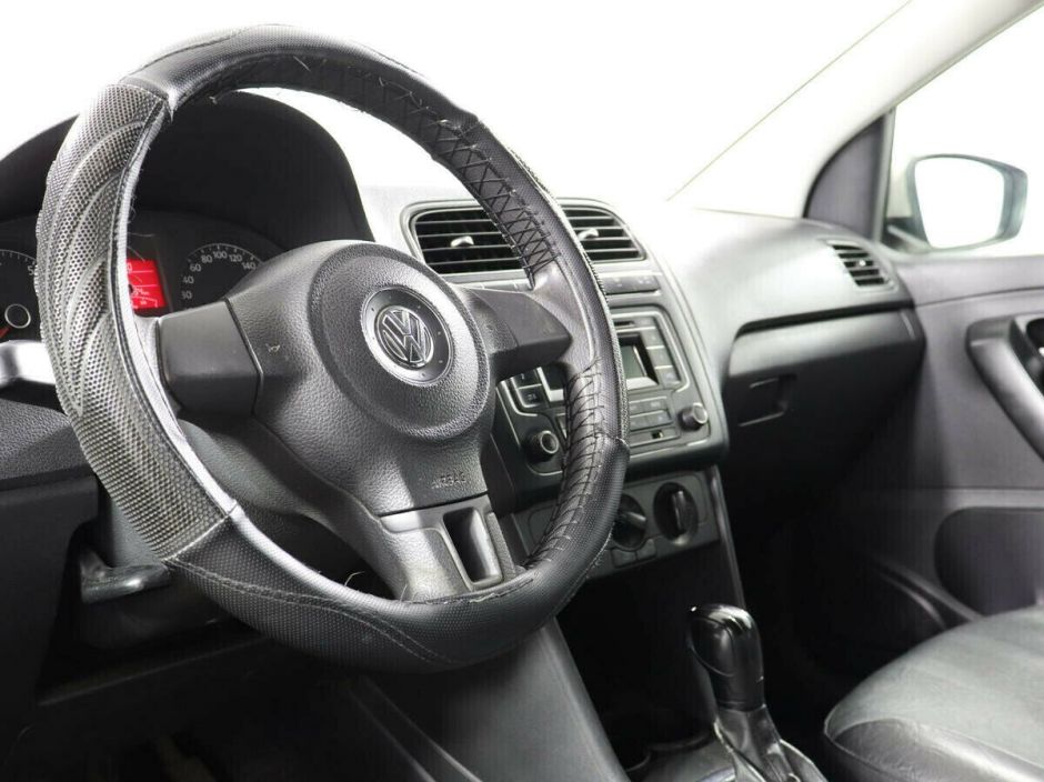 Volkswagen Polo 1.6 АКПП, 2012, 142 000 км фото 5