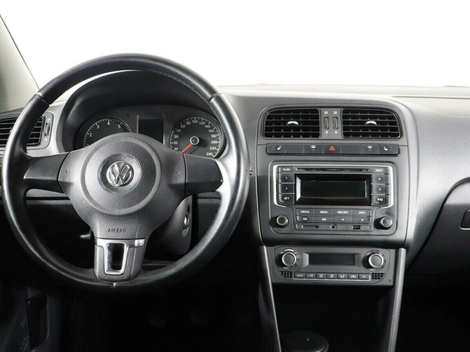 Volkswagen Polo 1.6 МКПП, 2012, 137 000 км фото 5