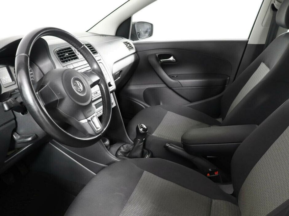 Volkswagen Polo 1.6 МКПП, 2012, 137 000 км фото 7