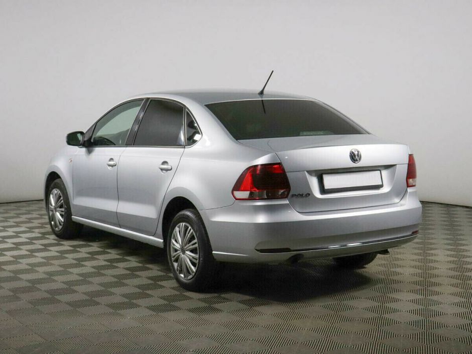 Volkswagen Polo 1.6 МКПП, 2018, 70 000 км фото 3