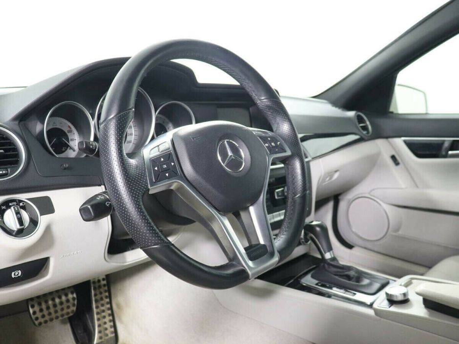 Mercedes-Benz C-Класс 1.6 АКПП, 2011, 158 000 км фото 9
