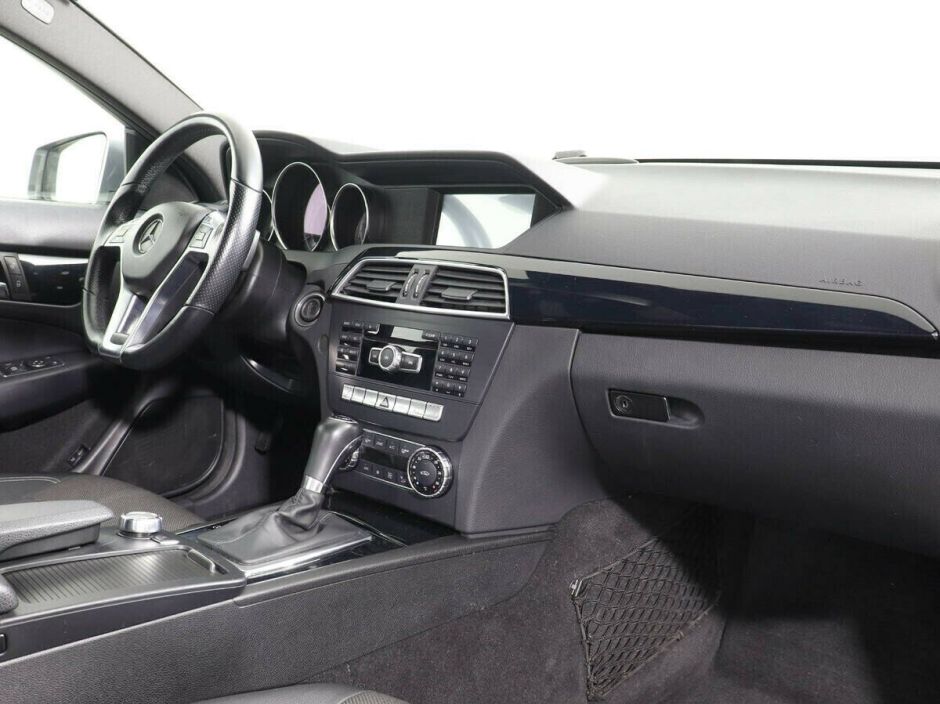 Mercedes-Benz C-Класс 1.6 АКПП, 2012, 135 000 км фото 9