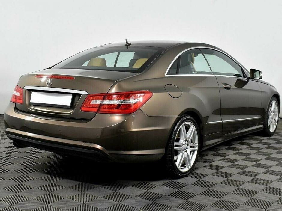 Mercedes-Benz E-Класс 1.8 АКПП, 2009, 179 000 км фото 4