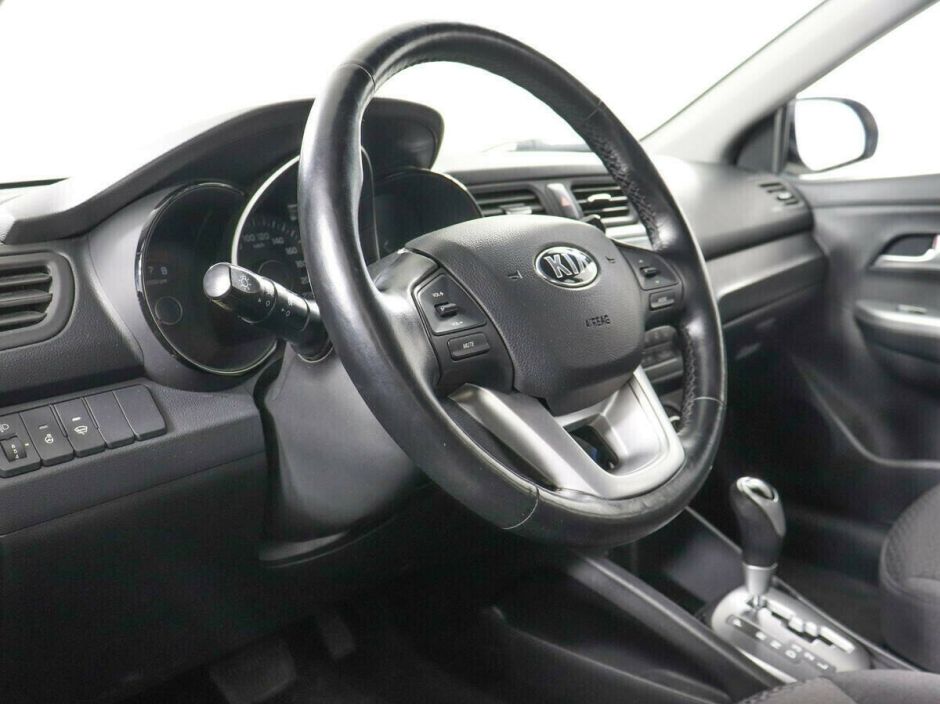 Kia Rio 1.4 АКПП, 2014, 118 000 км фото 7