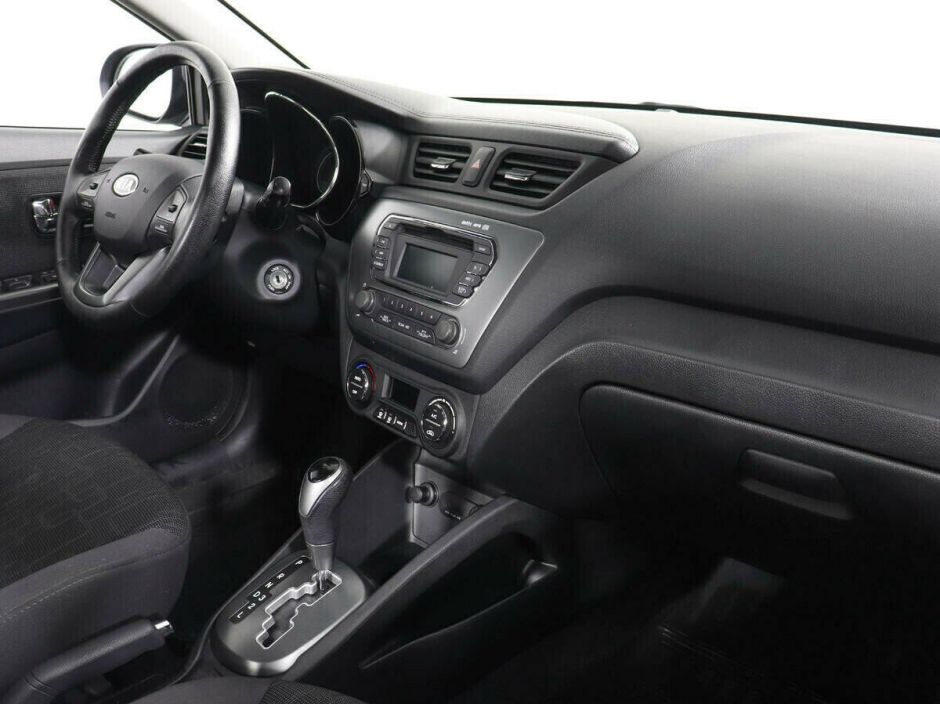 Kia Rio 1.6 АКПП, 2014, 119 000 км фото 10