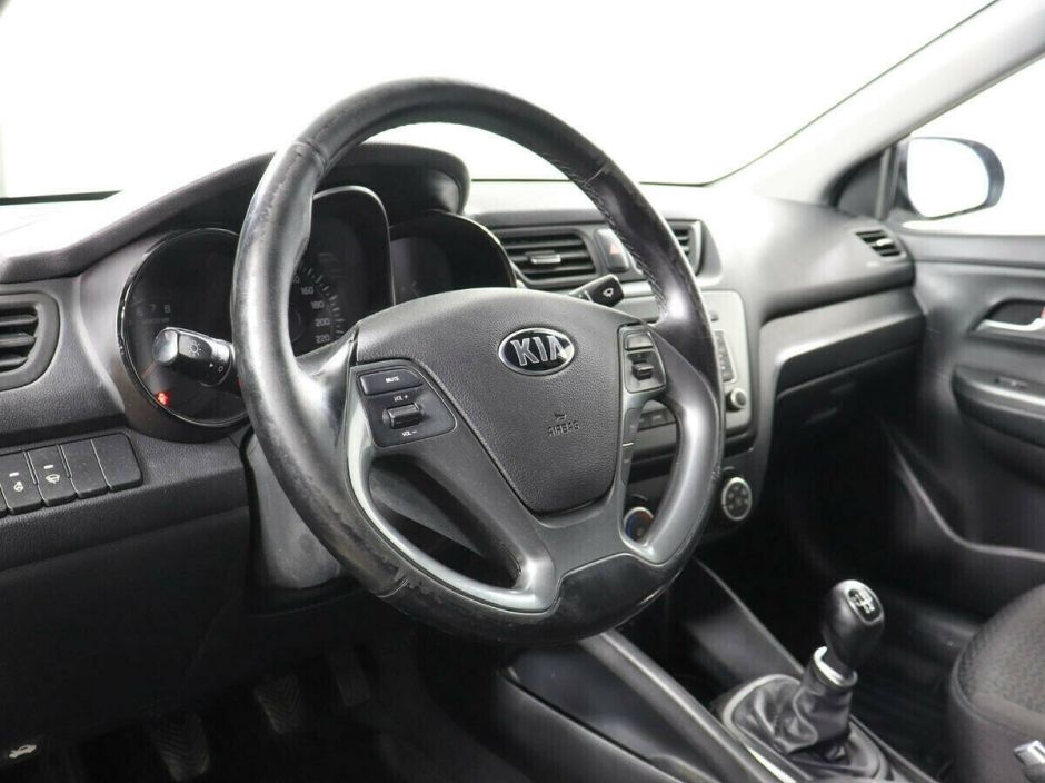 Kia Rio 1.6 МКПП, 2016, 91 000 км фото 5