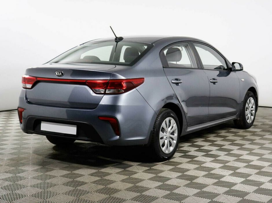 Kia Rio 1.6 АКПП, 2017, 77 000 км фото 3