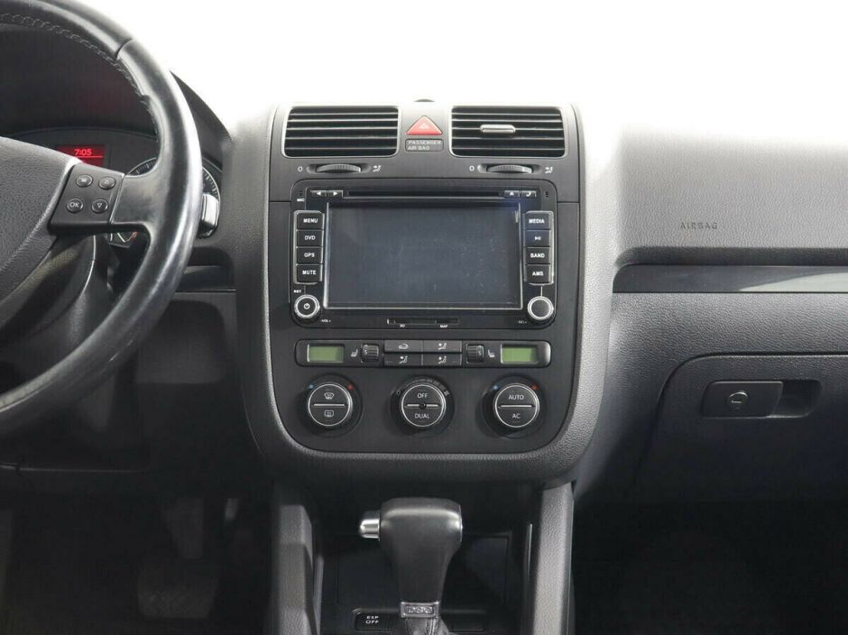 Volkswagen Golf 1.4 РКПП, 2010, 158 000 км фото 7