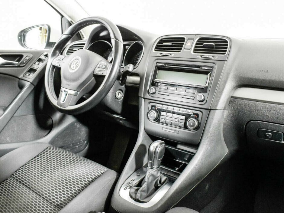Volkswagen Golf 1.6 РКПП, 2010, 167 000 км фото 6